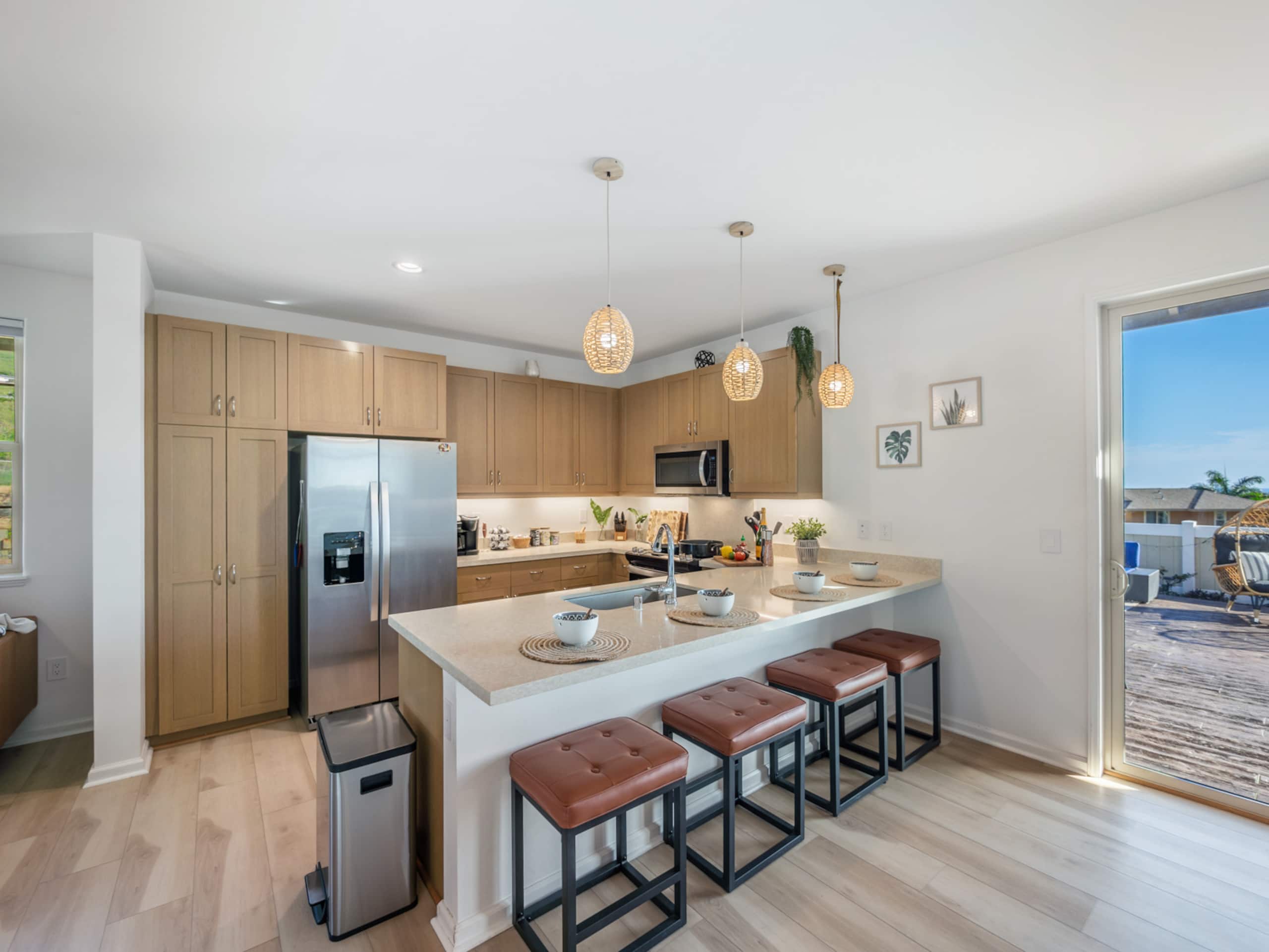 Home in Makaha Valley · ★4.98 · 4 bedrooms · 9 beds · 3.5 shared baths - Image 21