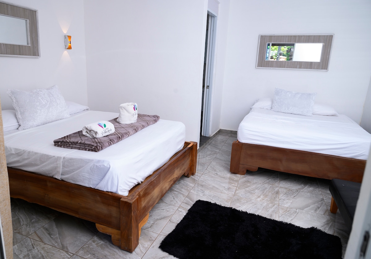 Eco-friendly villa, hacienda, nice view in Baoba del Piñar