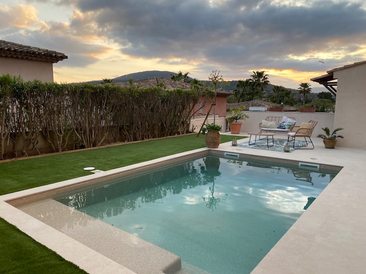 Villa Ste Maxime Plus 2 Studios, 10mn Centre & Mer