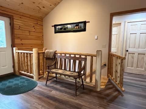 Top performing Airbnb: New Log Mountain Home 2023. in Au Sable Forks