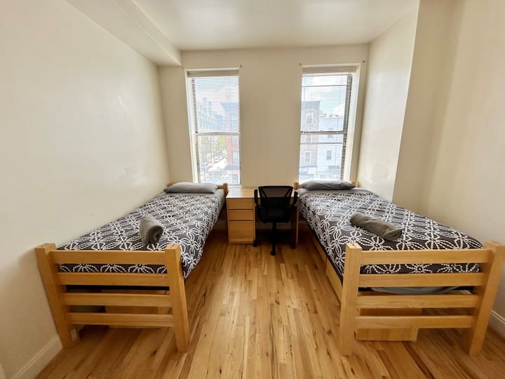 غرفة النوم 2