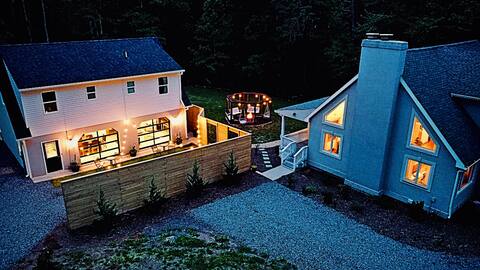 3 King Suites | 2 Homes | Sleeps 18 | Game Rooms
