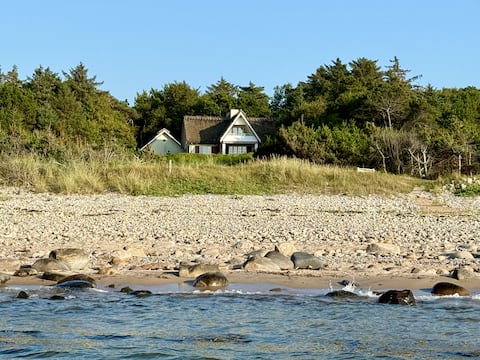 Large House on a Beautiful Seaside Nature Reserve
