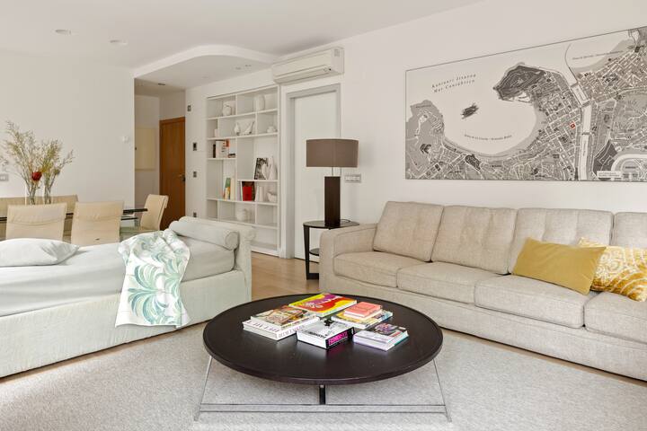 Easo Suite 7 by FeelFree Rentals gallery image 4