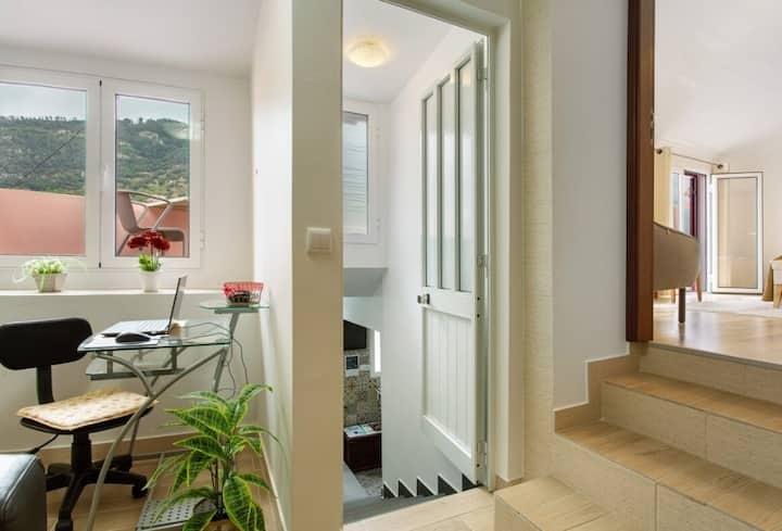 მისაღები ოთახი