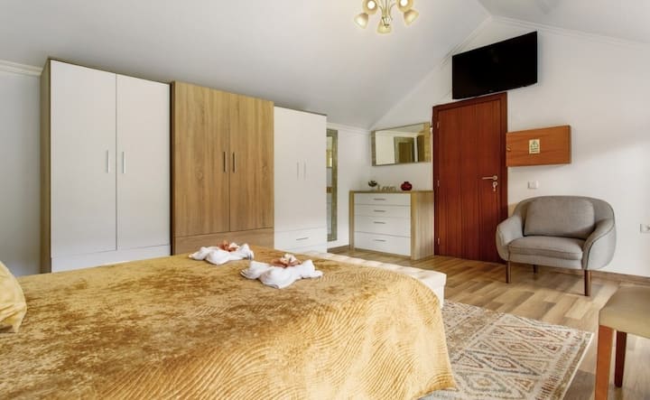 საძინებელი 1