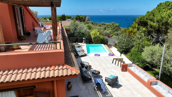 Heated Pool Infinity Whirlpool I Beach 300mt