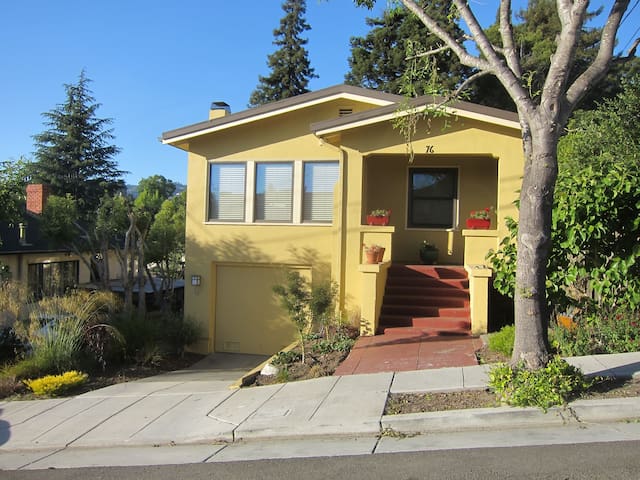 Elegant Craftsman Home, North Oakland / Piedmont
