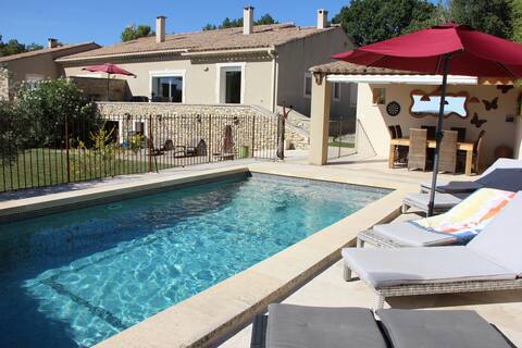 Lagnes Gîte, Luberon, Vaucluse 8 people