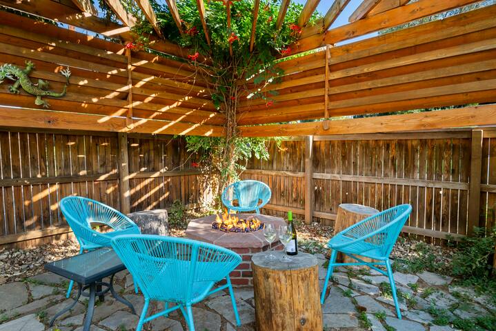 Family Home With Expansive Remodeled Spaces gallery image 3