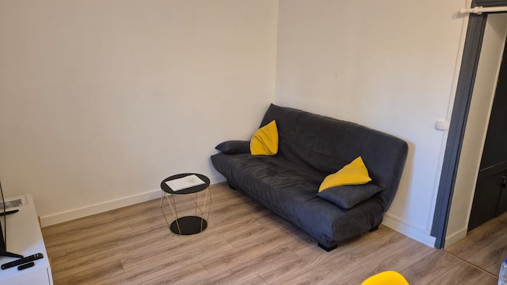 Apartment near Paris