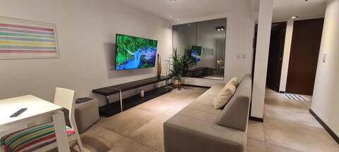 Exclusive apartment in the center, garage and pool