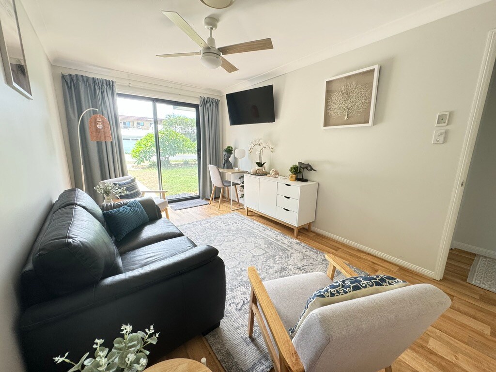 Erfolgreiche Airbnb-Immobilie: Surfside Retreat - Lowset Luxe Villa in Queensland