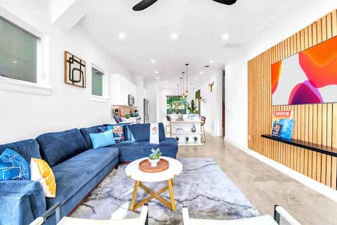 Popular Airbnb listing: Modern Family Home • 8 Min Downtown • EV Charger in Mlk 183