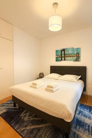 L’Émeraude – Beautiful Apartment in City Center gallery image 5