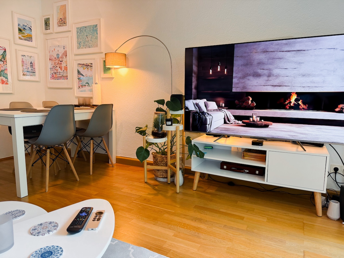 Top Airbnb: Cozy apartment near city center & trade fair in Lindenthal