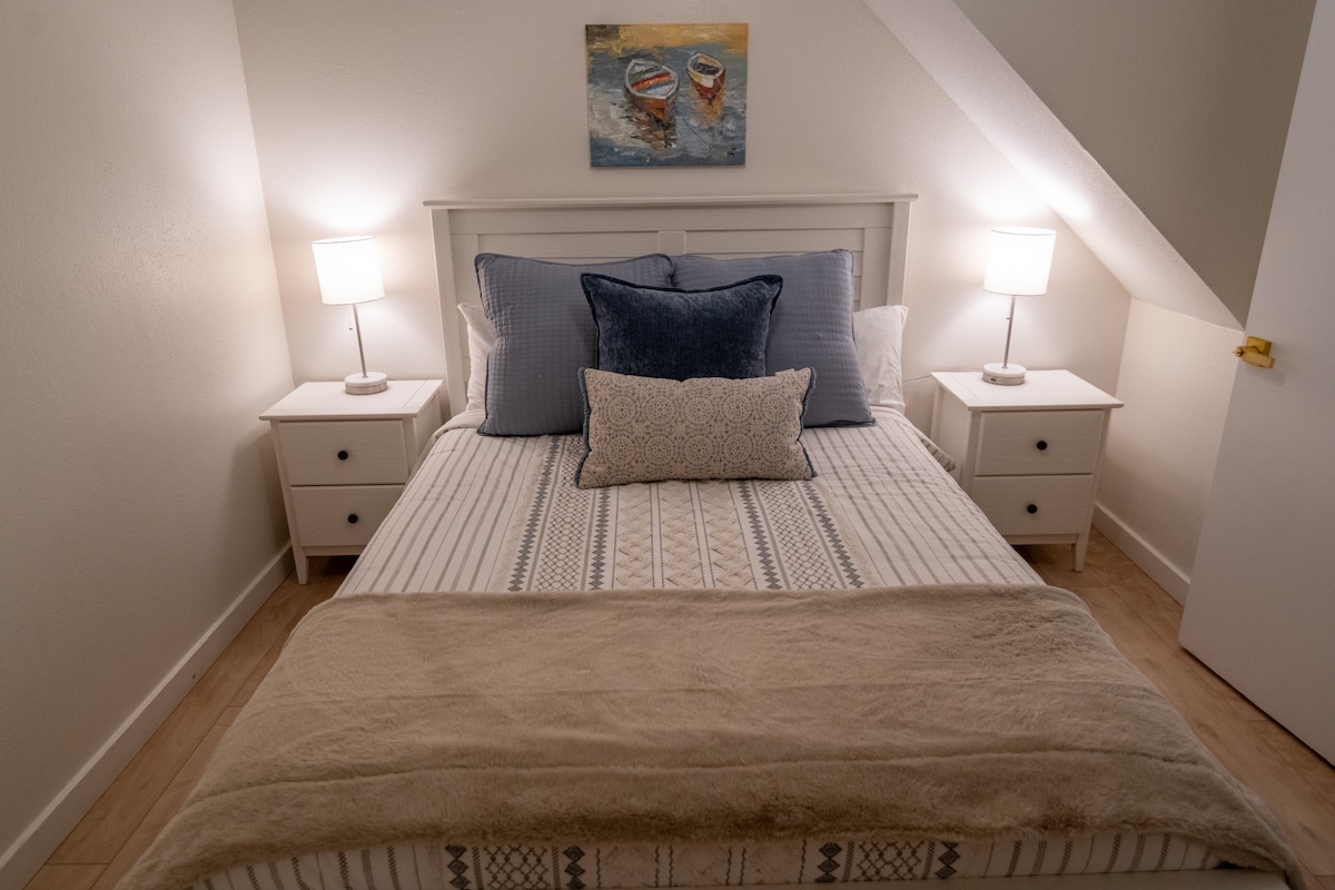 Tarrytown Treasure - 3BR 3Bath - 2nd Floor