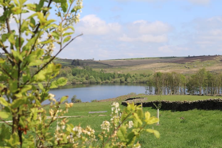 Herdwick Valley Sherpherds hut photo 3
