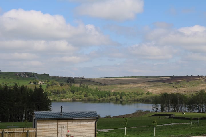 Herdwick Valley Sherpherds hut photo 2