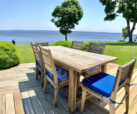 Restful escape on Mount Hope Bay