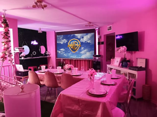 Pink Glam 3BR Girly House | 10 Min to Bourbon St