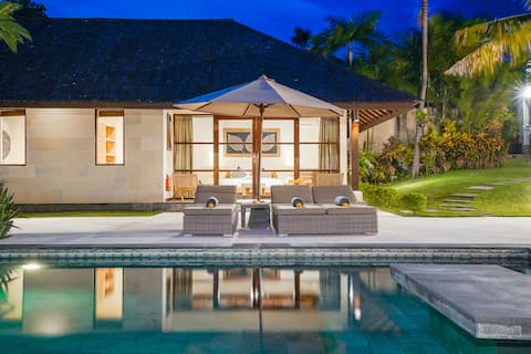 Villa Alroda Sawah, private luxury oasis in Canggu