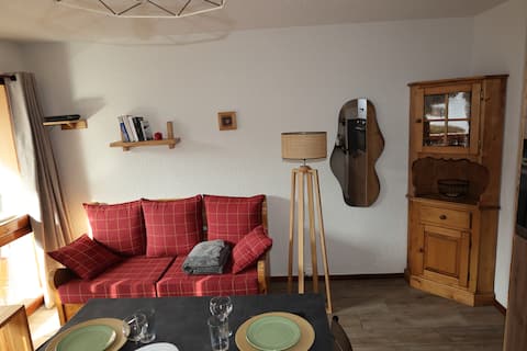 Top Airbnb: Apartment in La Chèvrerie for 4 people à Bellevaux