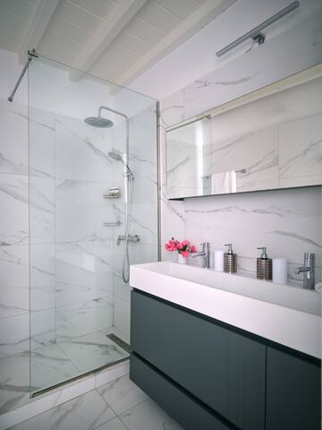 Blue Lounge Villa, Mykonos gallery image 5