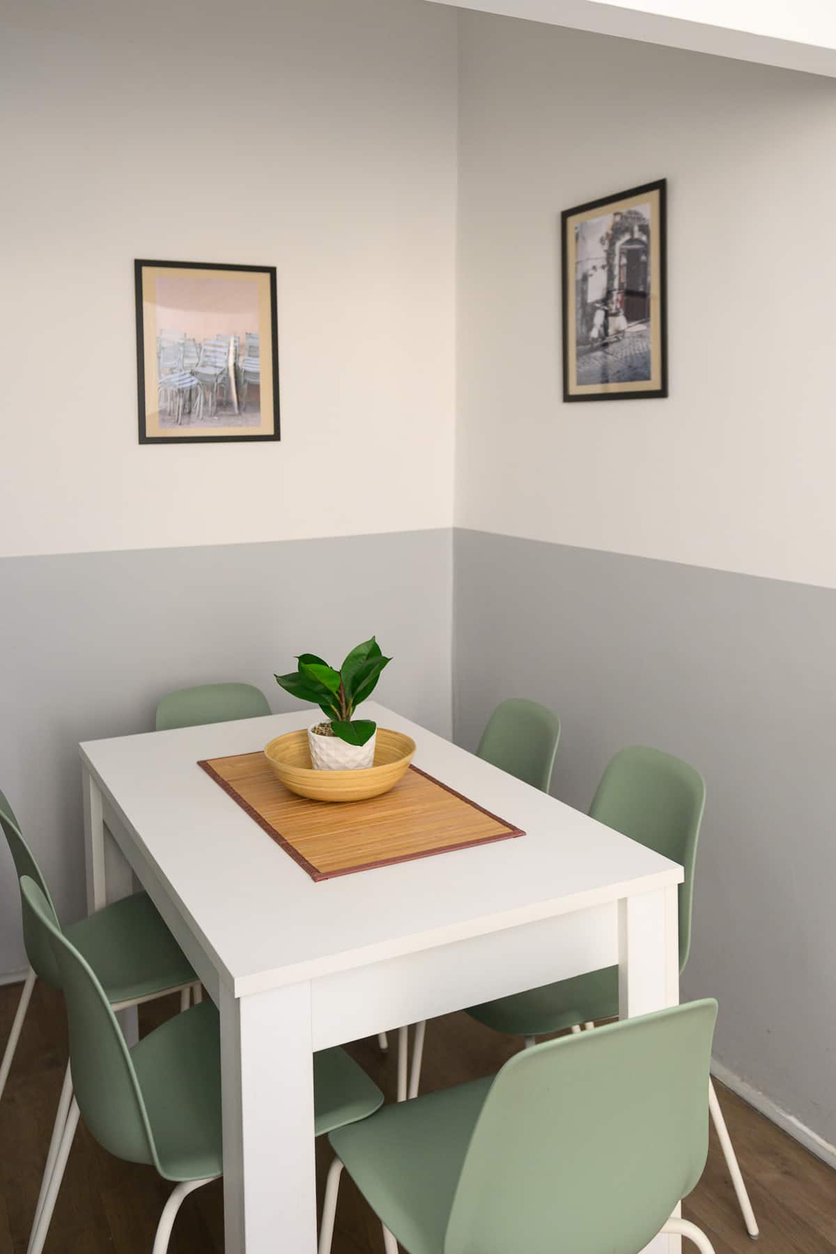 Grazioso appartamento vicino alla stazione – 3 letti, 3 bagni — Cucina completa 8 | Roma