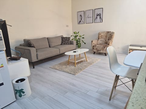 House in Al-Mansour, Al-Amirat Street