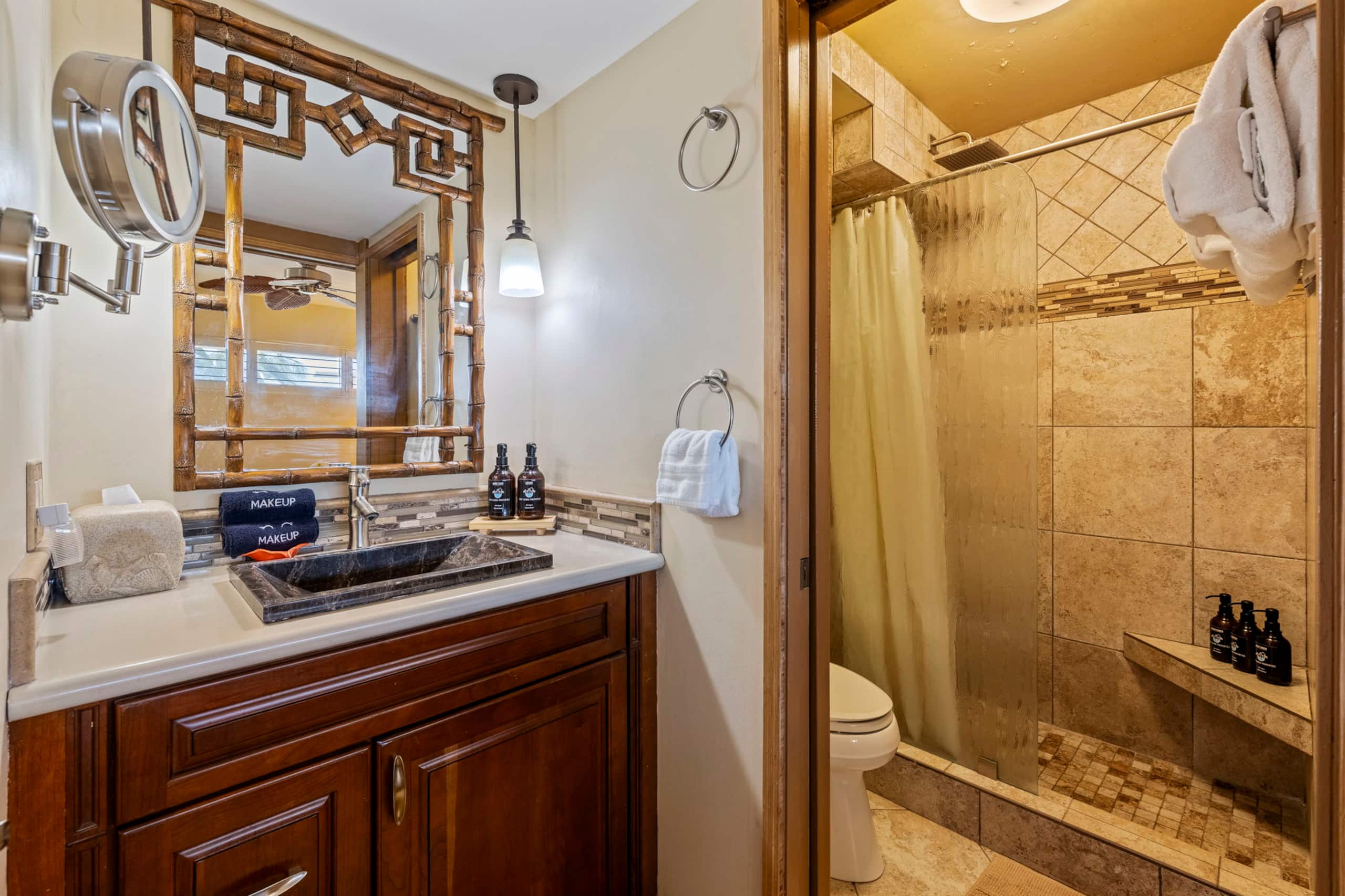 Condo in Kihei · ★4.96 · 1 bedroom · 2 beds · 1 private bath - Image 32