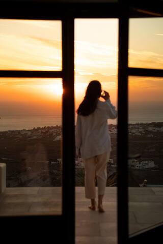 Patina Villa Santorini gallery image 3