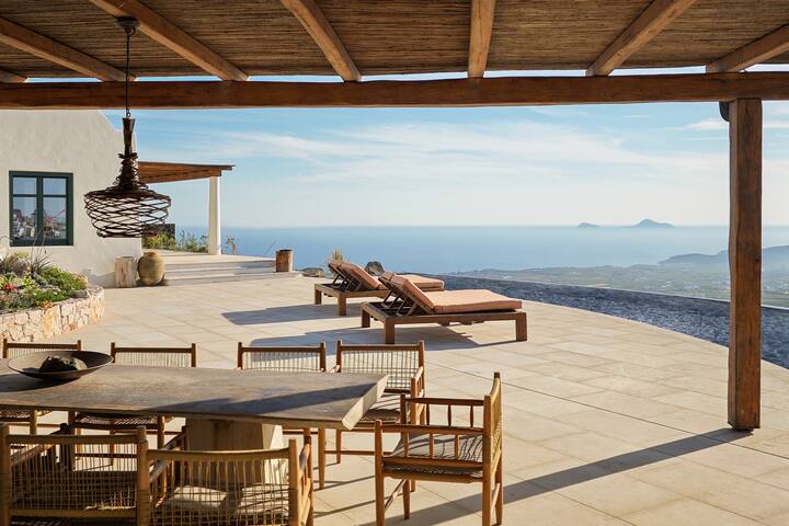 Vivera Villa Santorini gallery image 2