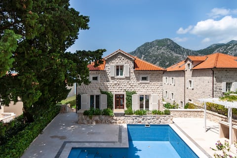 Villa Shah (Kotor Bay)