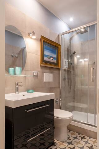 Ripetta Beauty House gallery image 5