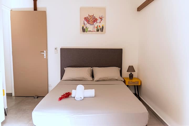 غرفة النوم 2