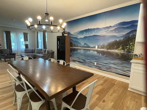 New Built Beautiful Large Home in Fort Washington