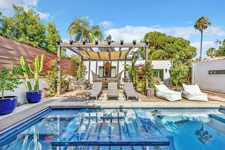 Stylish Family Oasis + Pool & Comfort