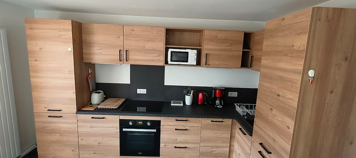 Leistungsstarkes Airbnb: Apartment in the center of Samoëns in Samoëns