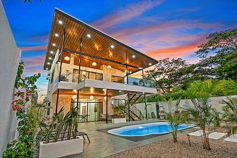 Luxury Twin Villas | Pool + Walk to Samara Beach