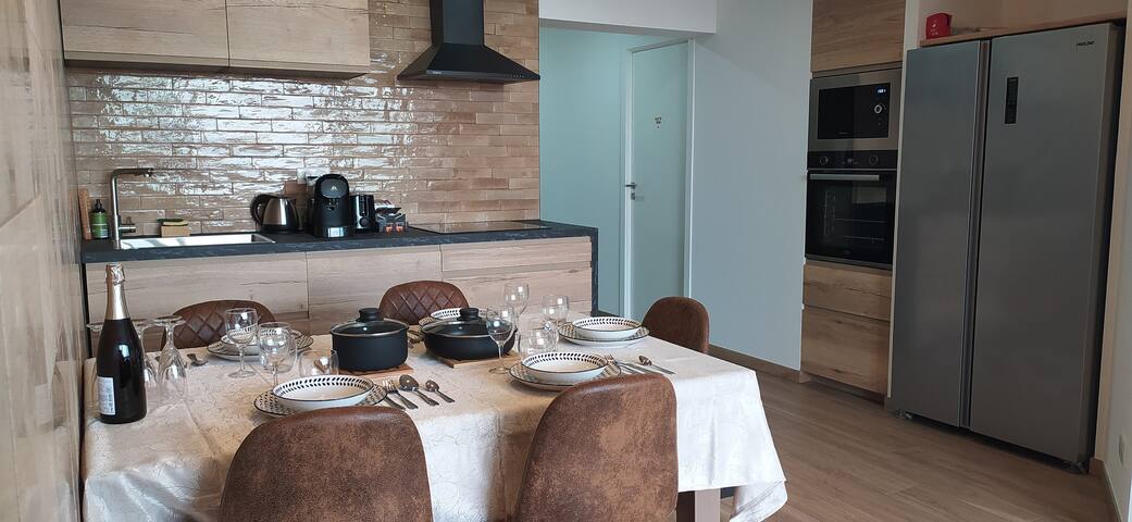 3 Chambres*3 Salles de bain Vue panoramique Lyon gallery image 4