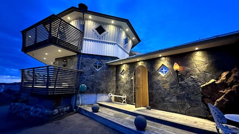 Villa Sollid with dock