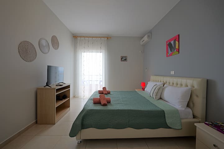 Vila Korro-triple Room With Balcony 2 - Albania