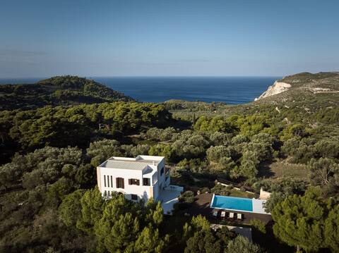 Kalas SeaView Residence, a Serene 600m2 Sanctuary