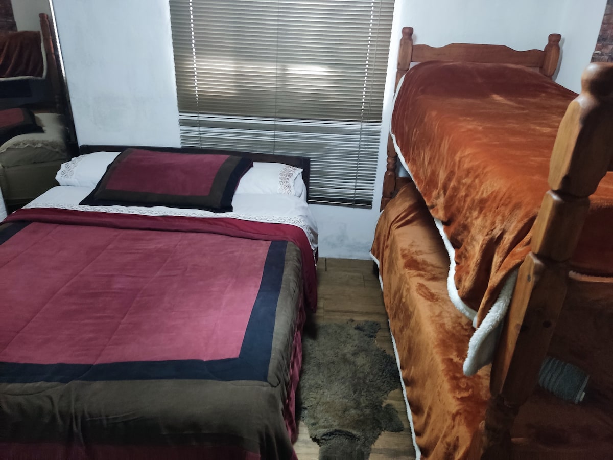 საძინებელი 1