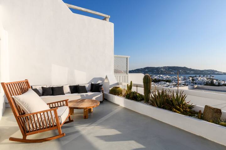 2BD Cycladitic Luxury Mykonos Townhouse gallery image 3