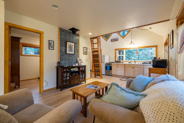 Plenty of comfort, books and games to keep you cozy and entertained during the evening. The bookcase plugged full of Alaskana books for the young and the adult readers as well as the wee ones that enjoy being read to. 
