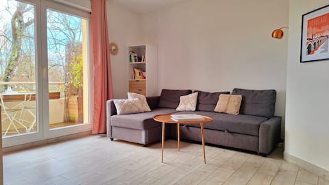 Delightful quiet T3 near Bordeaux with swimming pool