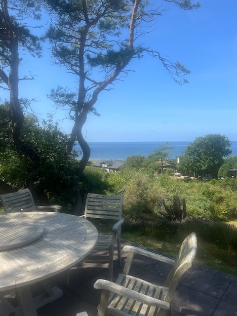 Summer house with sea view – near nature & beach