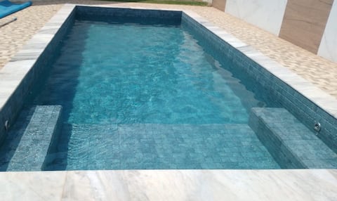 Daiany sawaris air-conditioned wi-fi estacionament